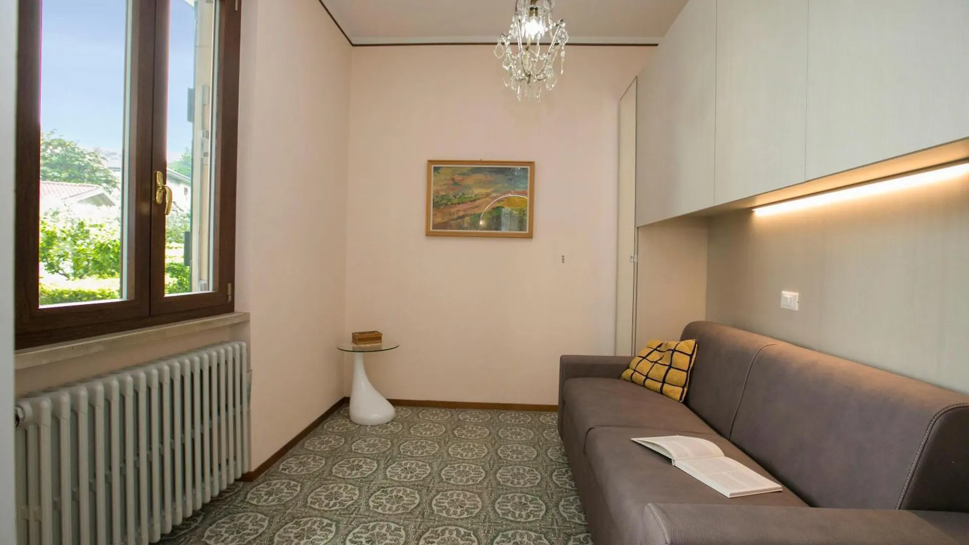 Villa Alberti Appartamento Emma - Happy Rentals Salo